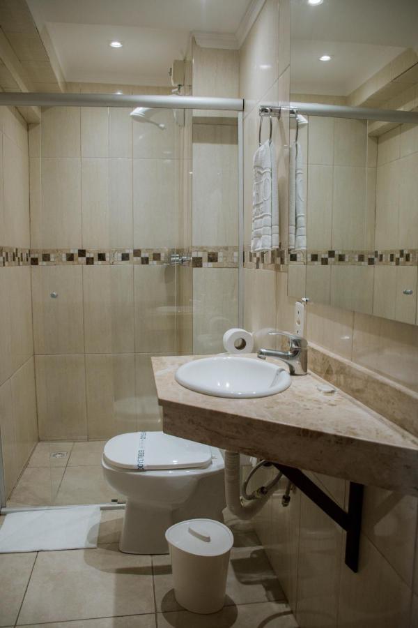 Hotel Masseilot Сантана-ду-Ливраменту Экстерьер фото